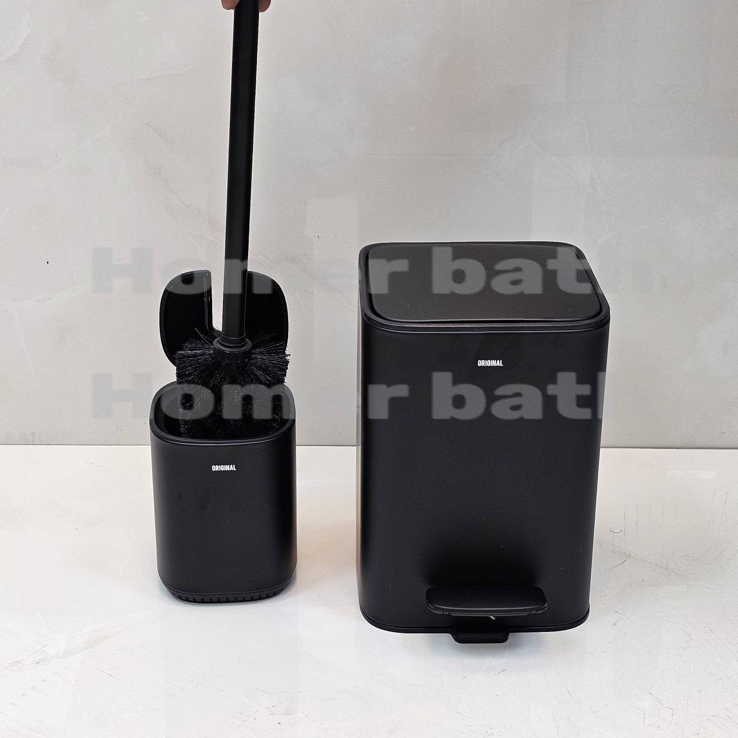 سطل-و-برس-3-لیتر-مکعبی-مشکی-اورجینال